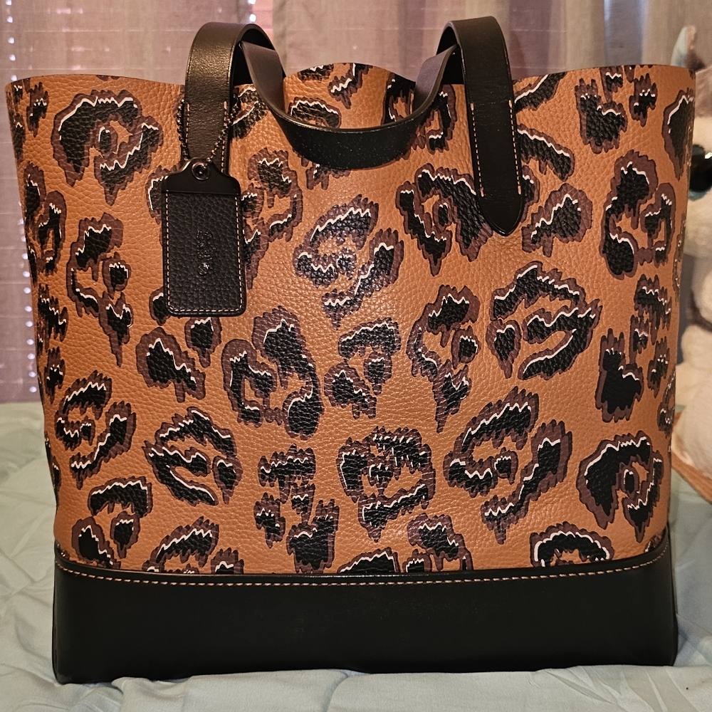 Coach 1941 Wildbeast Gotham sample tote